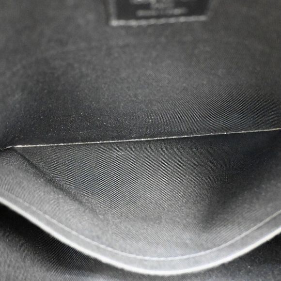 LOUIS VUITTON Reporter Dayton Shoulder Bag - Picture 9 of 16